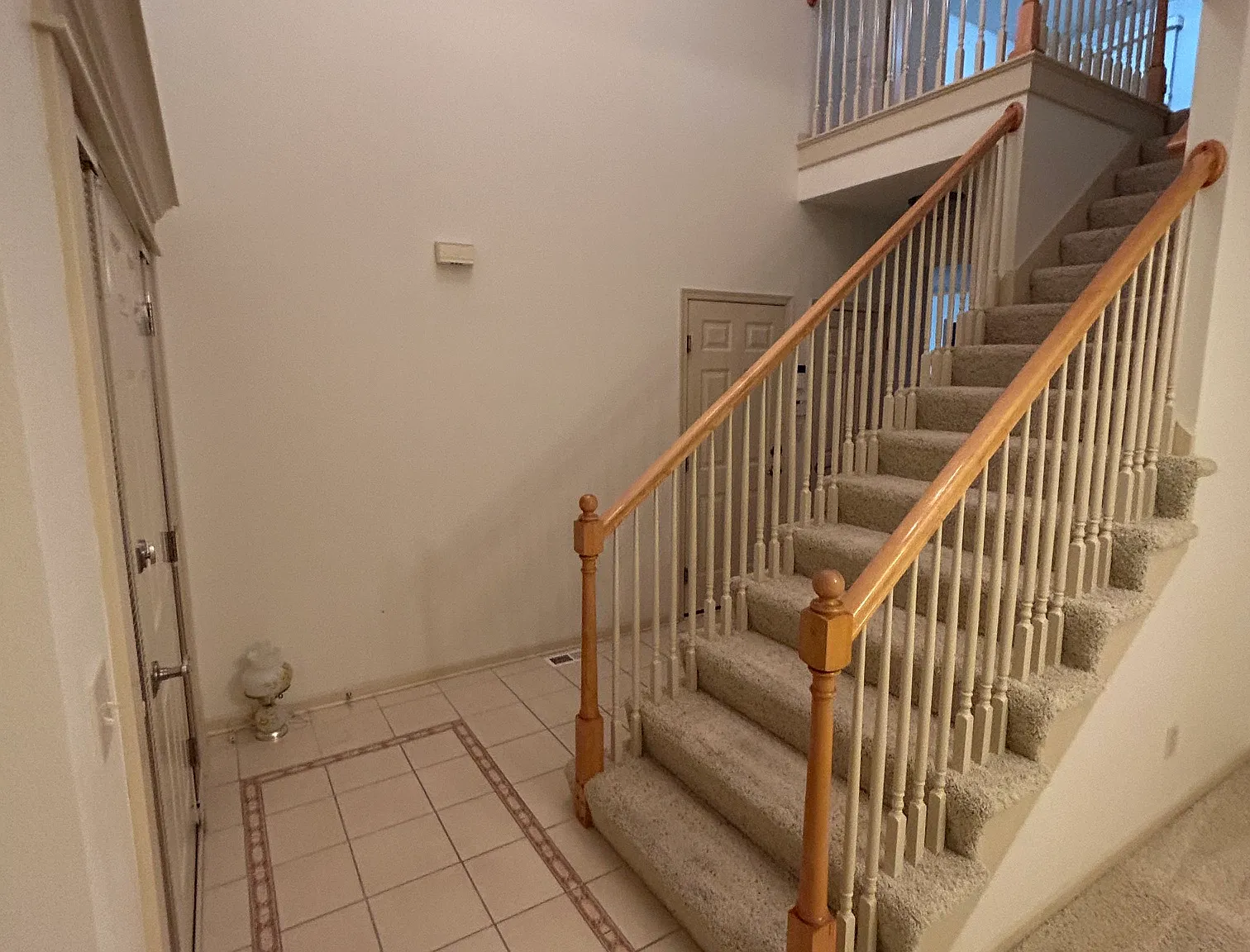 4 bed, 3.5 bath, 2406 sqft, $2,595 — Photo 3