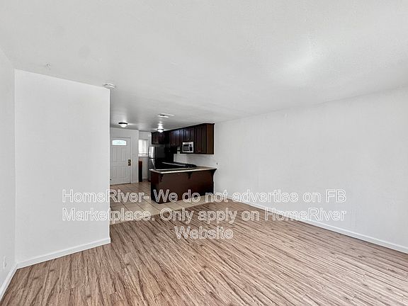 5th image of 1116 Evelyn Ln APT D