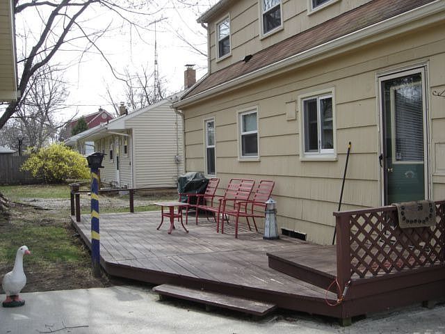 1st image of 568 Stockford Dr