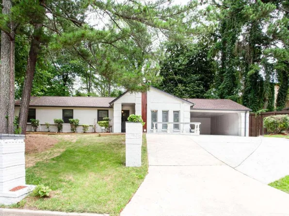 2886 Alexandria Dr SW, Atlanta, GA 30331