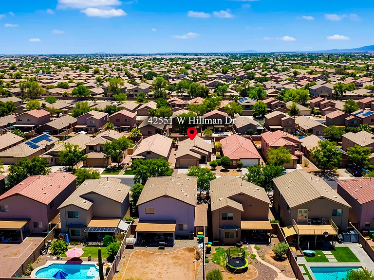 42551 W Hillman Dr — Photo 36
