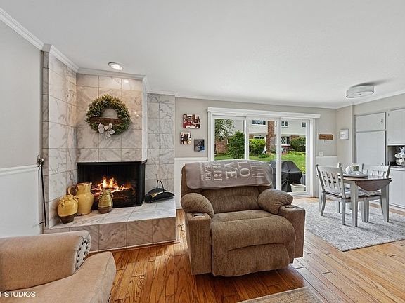 4th image of 1293 Briarwood Ln
