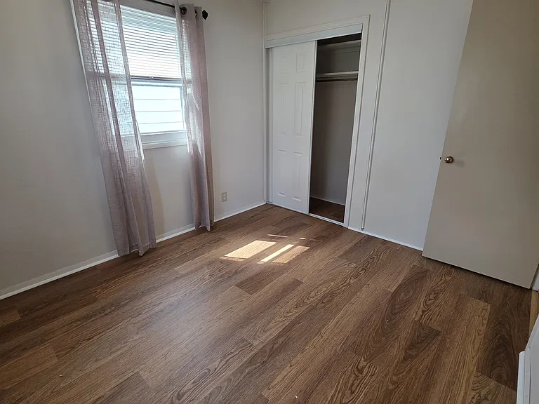 718 S Judkins Ave — Photo 13