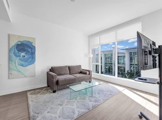 2351 Beta Ave #TOWNHOUSE 302, Burnaby, BC V5C 5L7