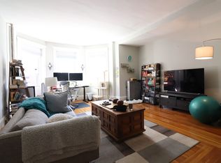 136 Pleasant St APT 1, Brookline, MA 02446