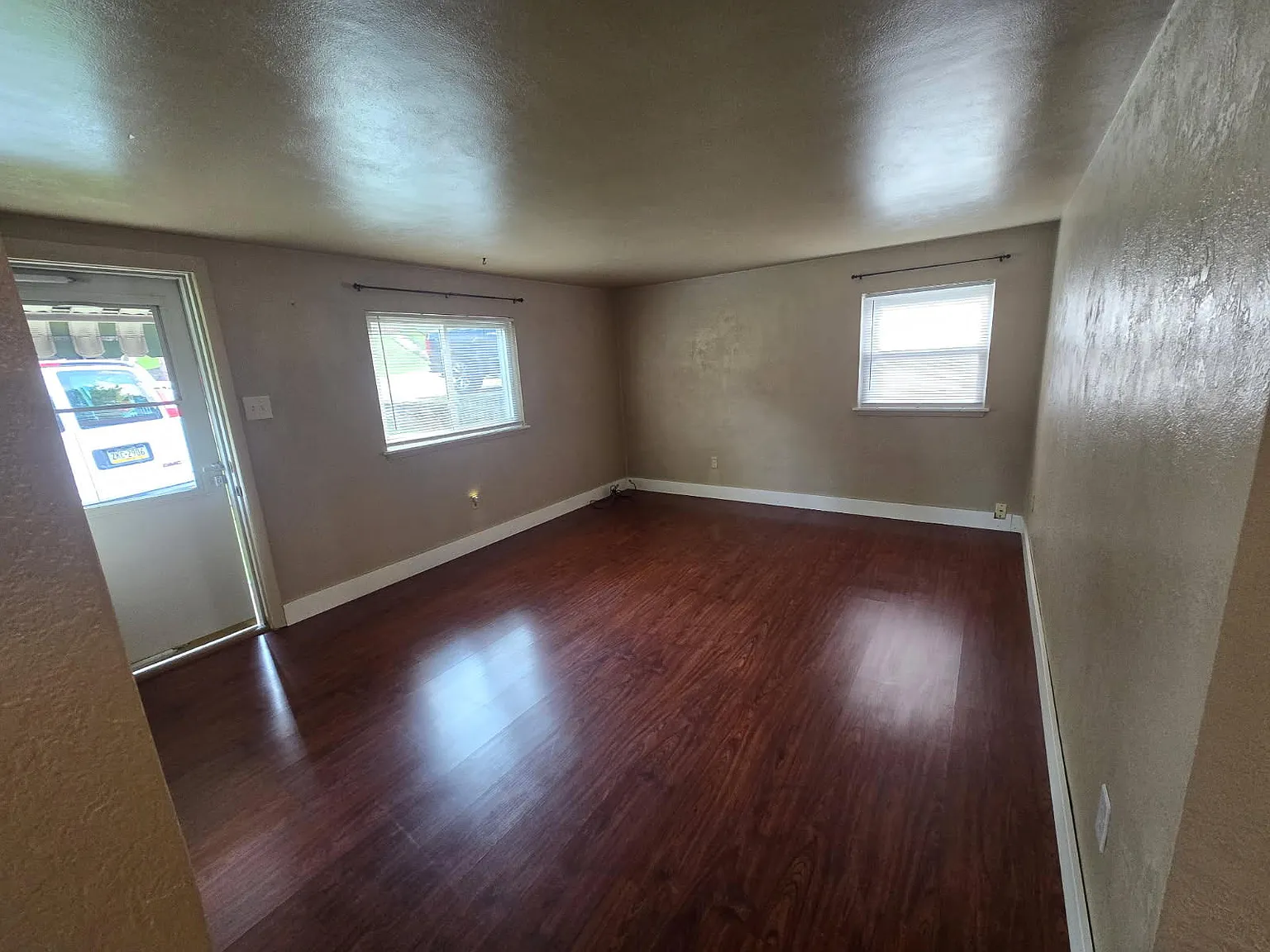 1 bed, $750 — Photo 2