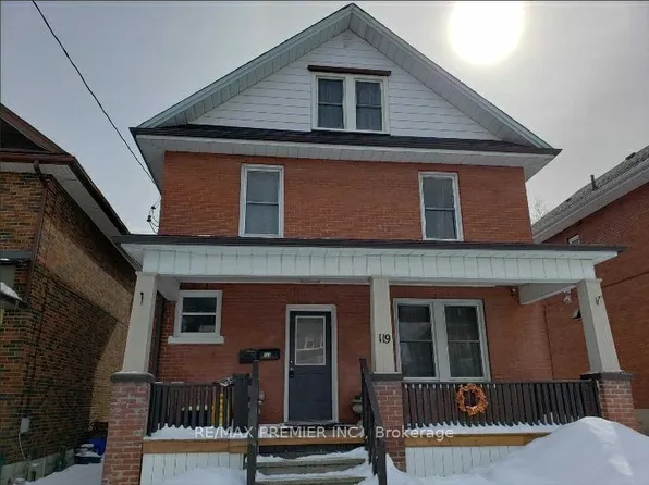 119 Agnes St Unit 1, Oshawa, ON L1G 1V3