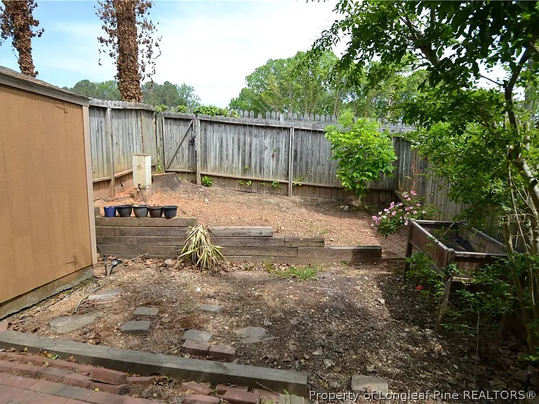 4326 Halliwell Dr — Photo 37