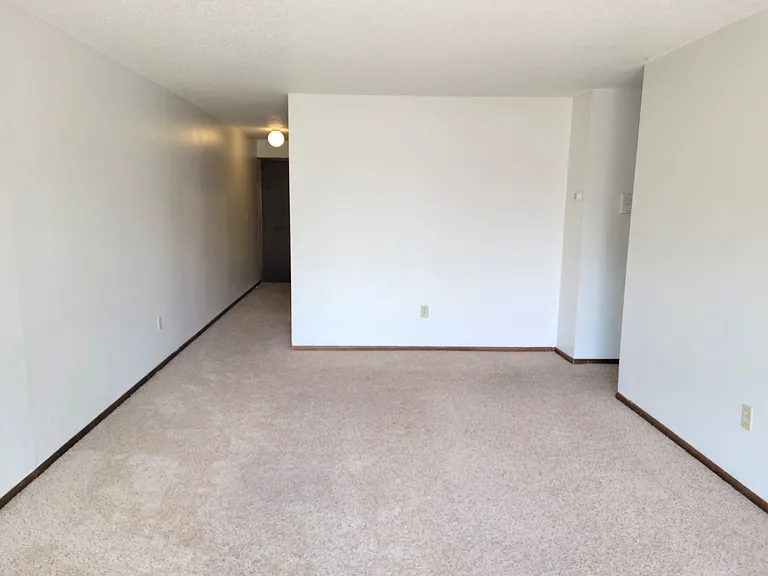 415 & 417 S Wasson Ln — Photo 2