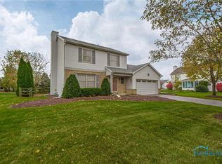 8149 Deerpointe Dr, Toledo, OH 43617