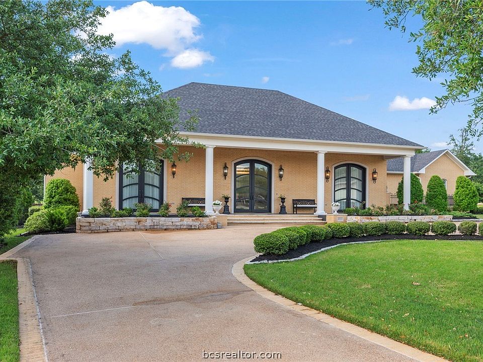 1st image of 4211 Serrano Ct