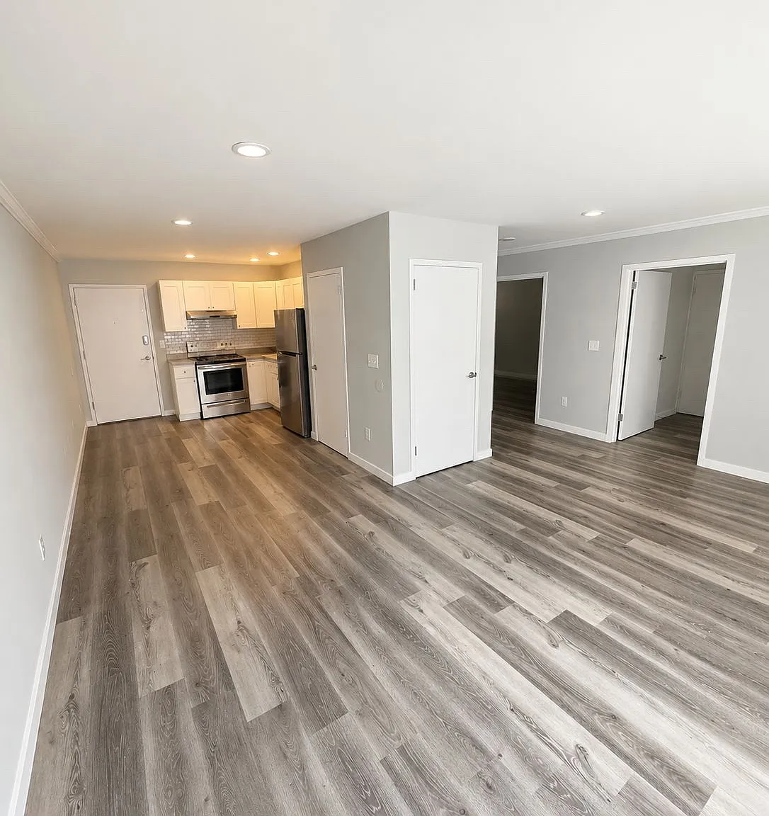 2 bed, $2,045 — Photo 3