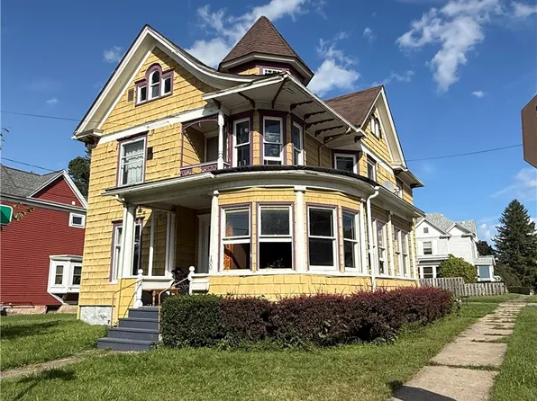 100 N Lackawanna St, Wayland, NY 14572