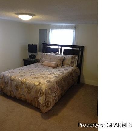 2nd image of 3634 S Walnut St