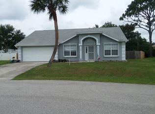 190 Eureka Ave NE, Palm Bay, FL 32907