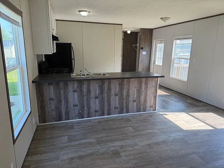 2109 Eagle Dr #241 — Photo 4