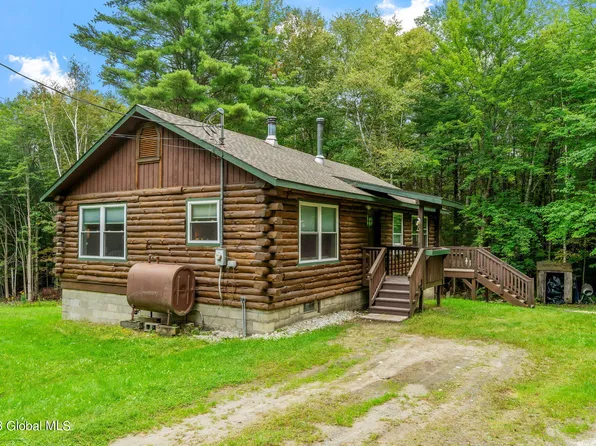 860 Zaltz Road, Athol, NY 12810