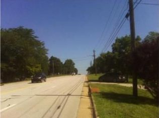 6825 Renner Rd, Shawnee, KS 66217