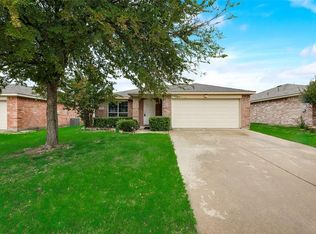 8429 Three Bars Dr, Fort Worth, TX 76179
