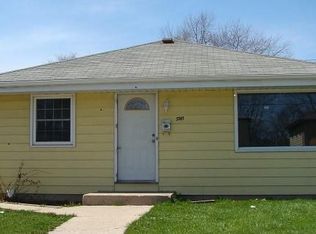 5745 N 68th St, Milwaukee, WI 53218