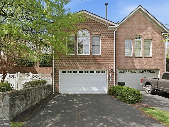 2nd image of 1463 Evans Farm Dr