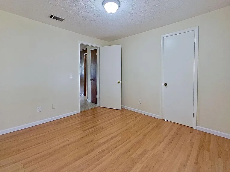 8311 Santman Ct — Photo 8