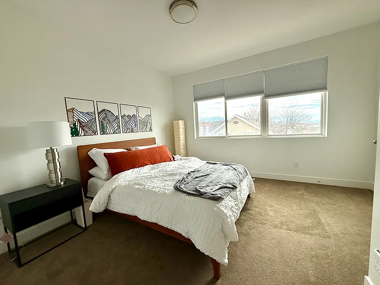 676 E Markea Ave — Photo 25