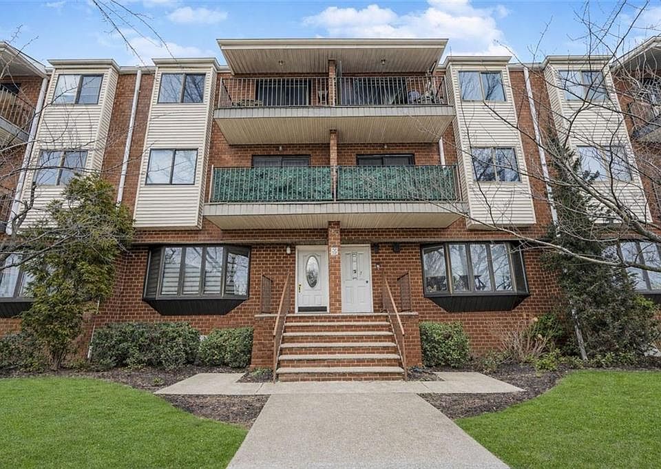 1st image of 2817 E 26th St APT 3B