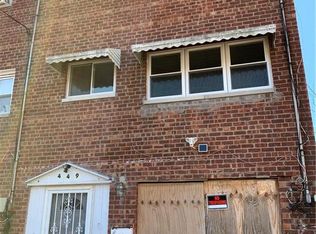 449 Howe Ave #A, Bronx, NY 10473