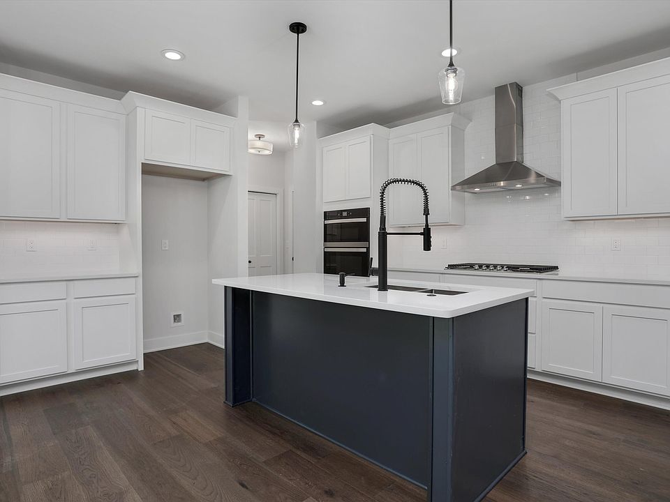 359 Amelia Cir, photo 13