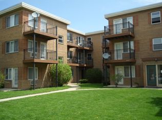 8123 Keating, skokie, IL 60076