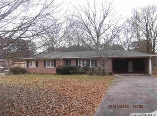 2029 Fairview Rd, Gadsden, AL 35904