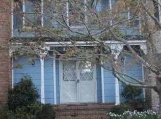 1239 Valley Forge Dr, Charleston, SC 29412