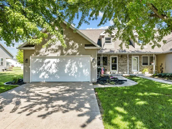N1066 Vander Maazen Dr, Greenville, WI 54942
