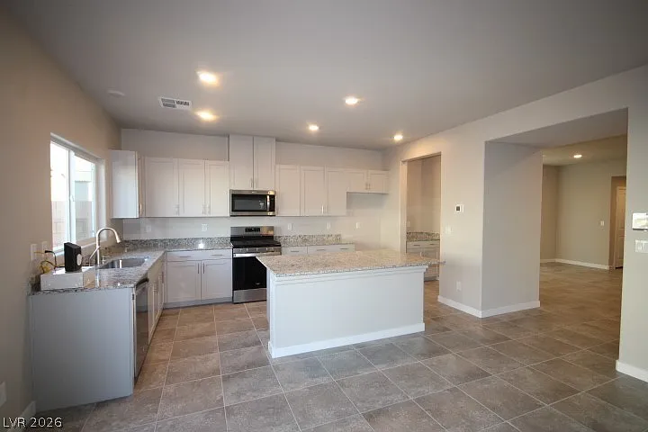 8330 S Miller Ln — Photo 6
