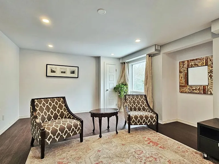 76 Gladecrest Ct #2 — Photo 6