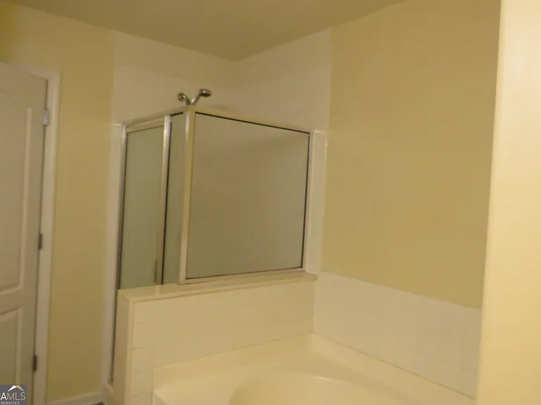 2718 Rocky Ct S — Photo 22
