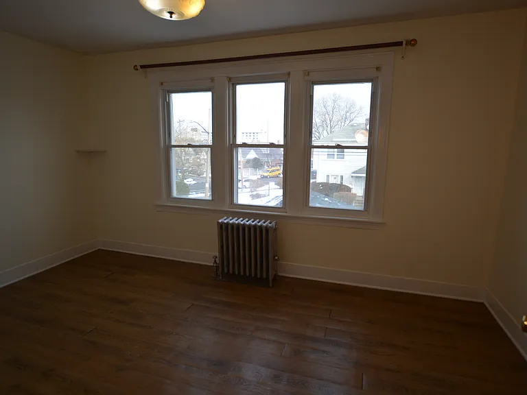 2410 Gillmore St #2 — Photo 4