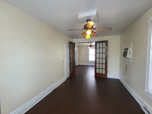 4th image of 290 Wiles St #D