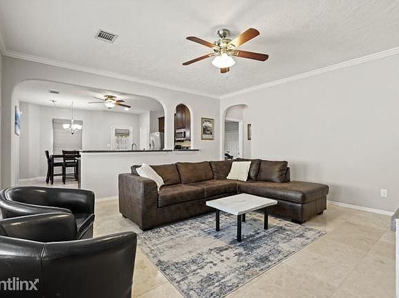 5th image of 18219R Hillingdon Ln
