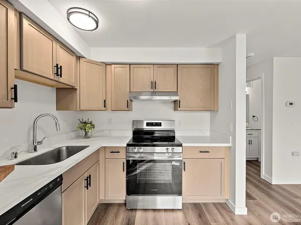 3939 10th Street SE #G4, Puyallup, WA 98374