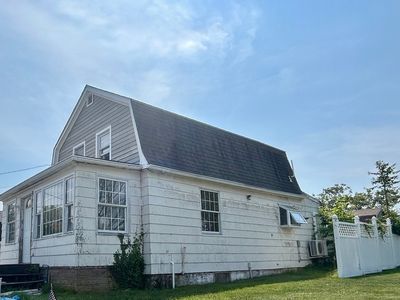 11 Boylston St, Acushnet, MA, 02743
