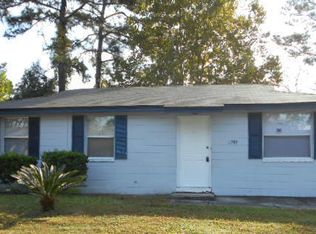 11749 E Kingfisher Ln, Jacksonville, FL 32218
