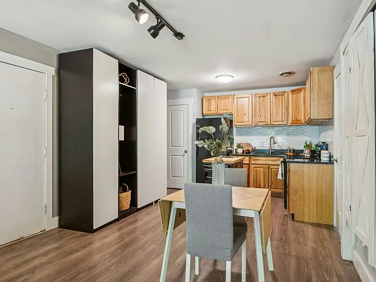 Open kitchen