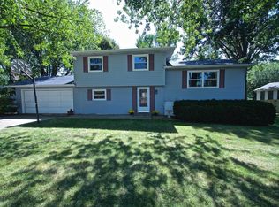 618 W Wate St, Wilton, IA 52778