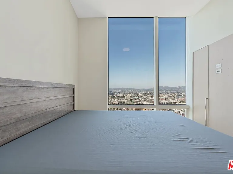 877 Francisco St #4202 — Photo 15