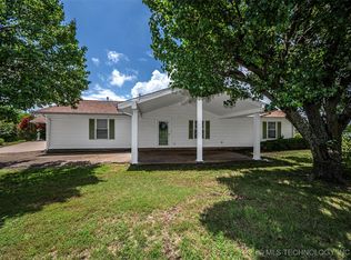 710 N Brethren Rd, Cushing, OK 74023