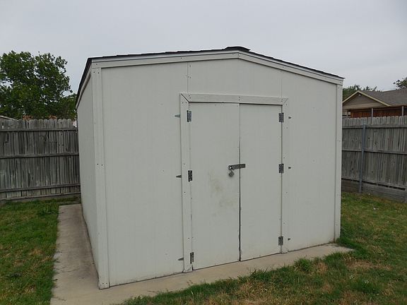2nd image of 5636 Baker Dr