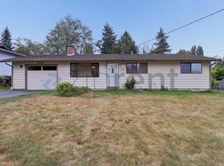 2449 SW 328th St, Federal Way, WA 98023
