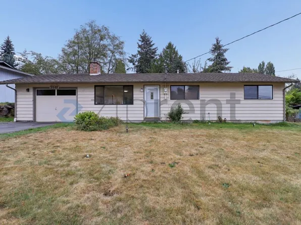 2449 SW 328th St, Federal Way, WA 98023